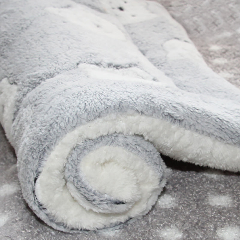 Pets Dog Bed Mat- Crate Pad Soft Pet Bed- Washable Crate Mat For Large Medium Small Dogs -Reversible Fleece Dog Crate -Kennel Mat Cat Bed Liner -Super Soft Fluffy Premium Fleece Pet Blanket