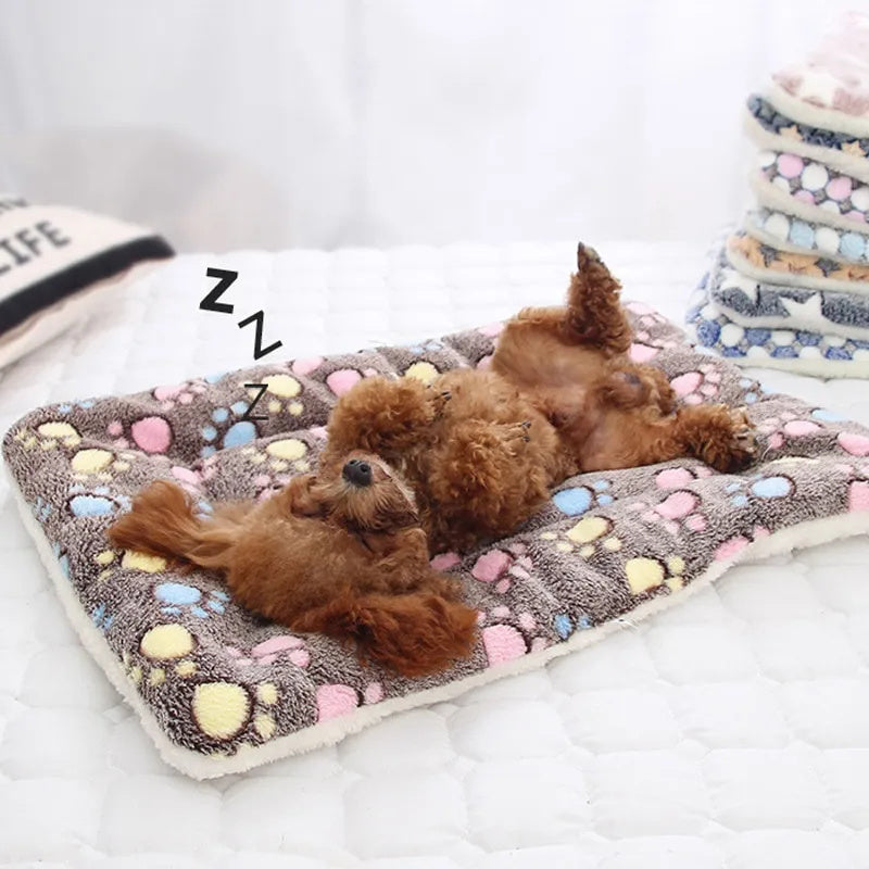 Pets Dog Bed Mat- Crate Pad Soft Pet Bed- Washable Crate Mat For Large Medium Small Dogs -Reversible Fleece Dog Crate -Kennel Mat Cat Bed Liner -Super Soft Fluffy Premium Fleece Pet Blanket